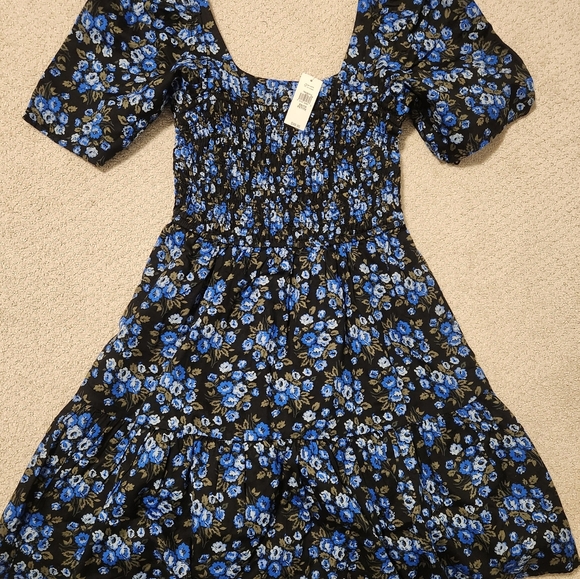 NWT Smocked Babydoll Dress - Picture 6 of 6